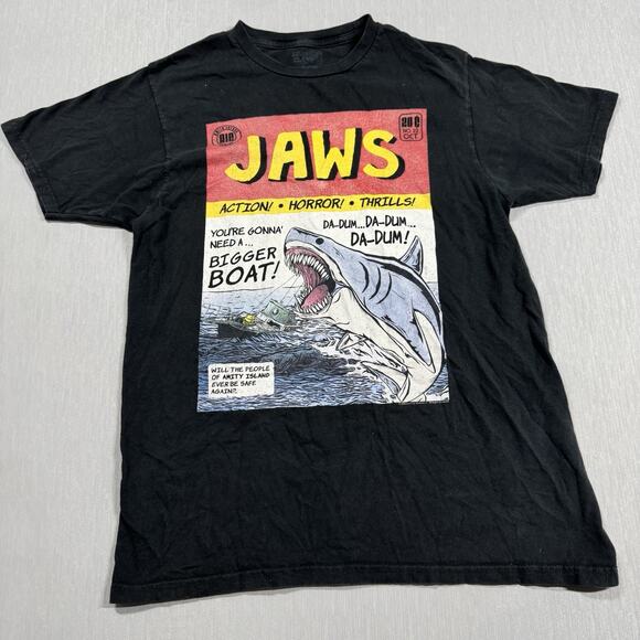 Jaws Shirt Vintage Poster Version Robert Shaw Roy Scheider Quint Sz Medium - Picture 1 of 5